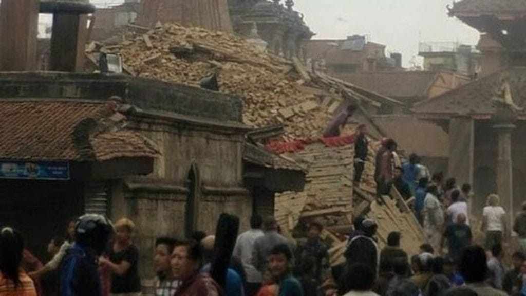 Nepal Earthquake 2015 donate how to help shechen monastery lion's roar buddhism news