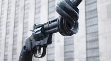 Gun, Violence, Lion's Roar, Buddhism, Lewis Richmond