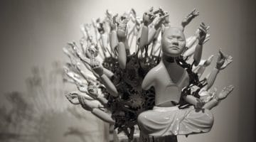 Mechanical bodhisattva sculpture by Wang Zi-Won.
